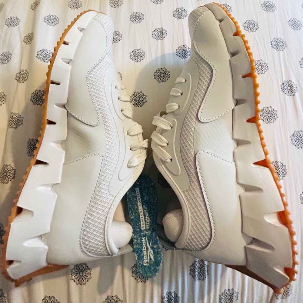 Reebok Zig Dynamica Women's sneakers ๐ - Picture 5 of 11